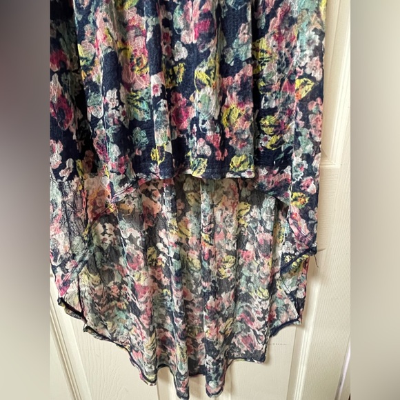 XHILARATION Women’s asymmetric Dress Multi Floral Print Lace Size Medium - Picture 3 of 7